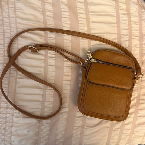 Handbags - Brown leather crossbody bag